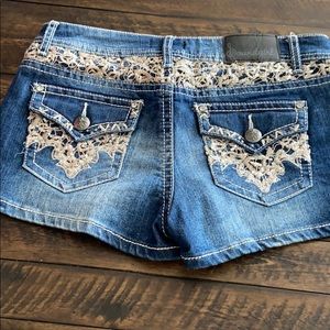Size 9 sound girl jean shorts